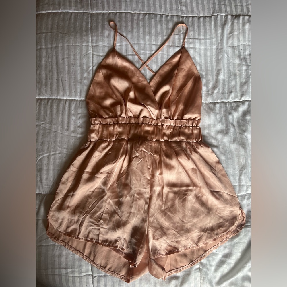 Synced waist romper - blush